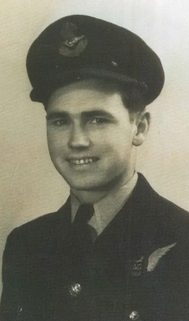 Ken McKinnon in Royal Canadian Air Force uniform, 1944