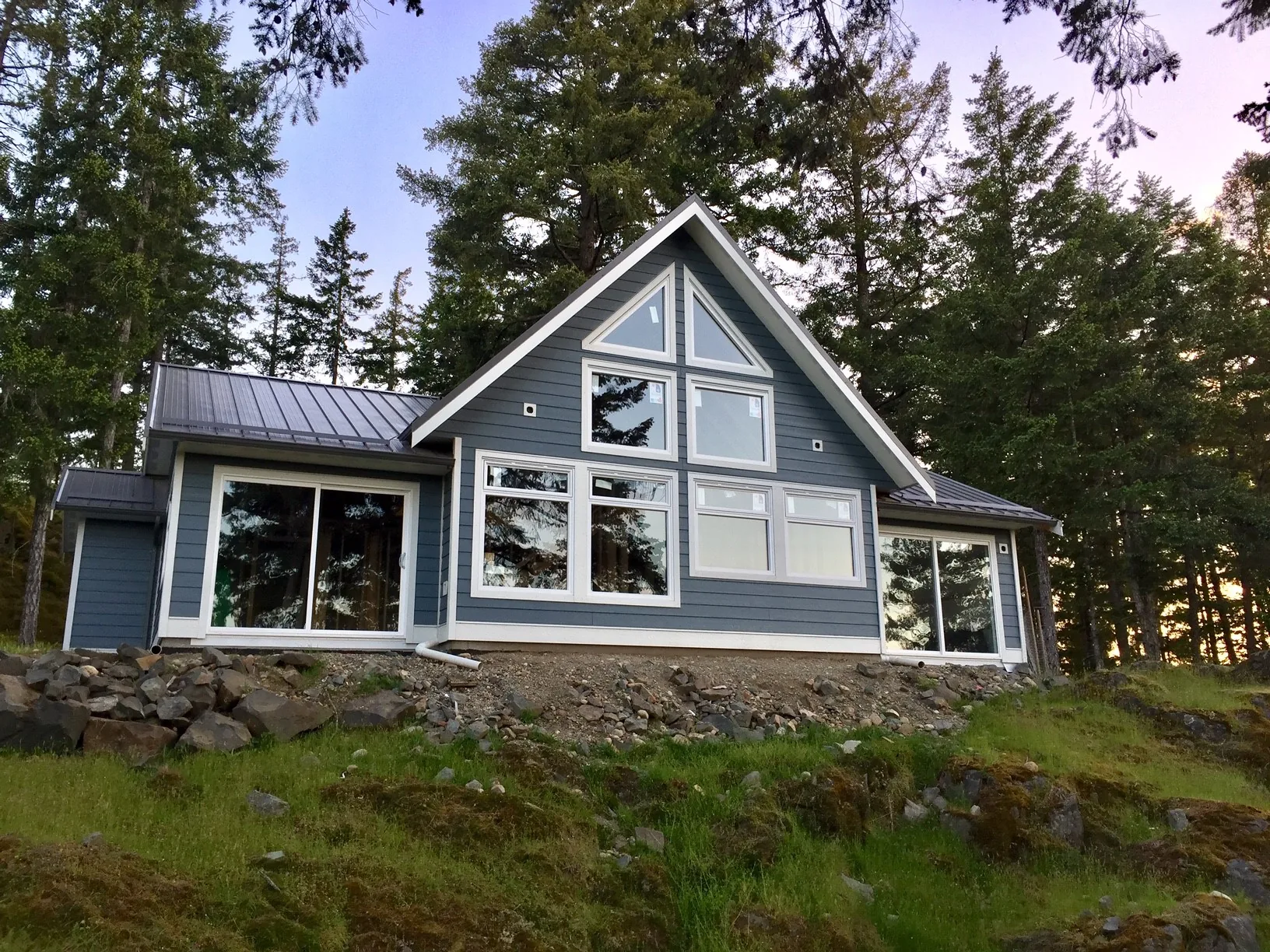 Quadra Island Cottage