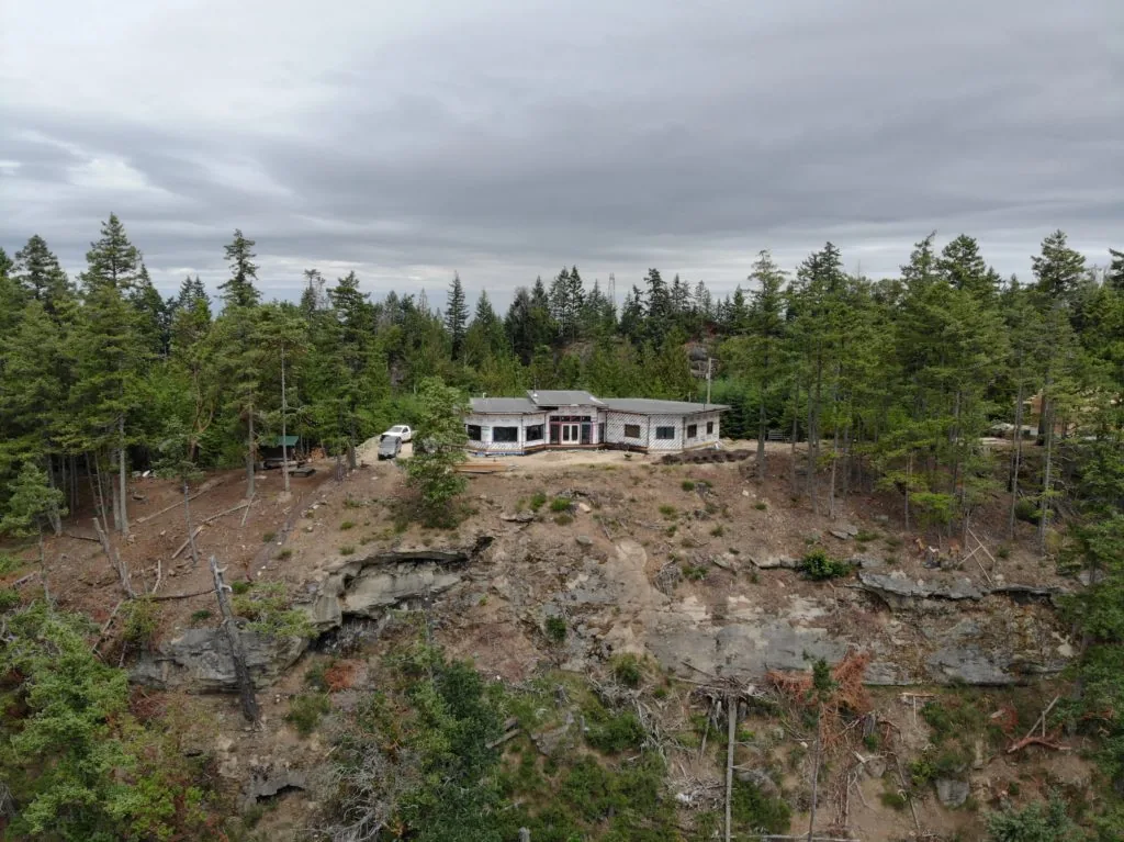 Modern Mountiantop Home