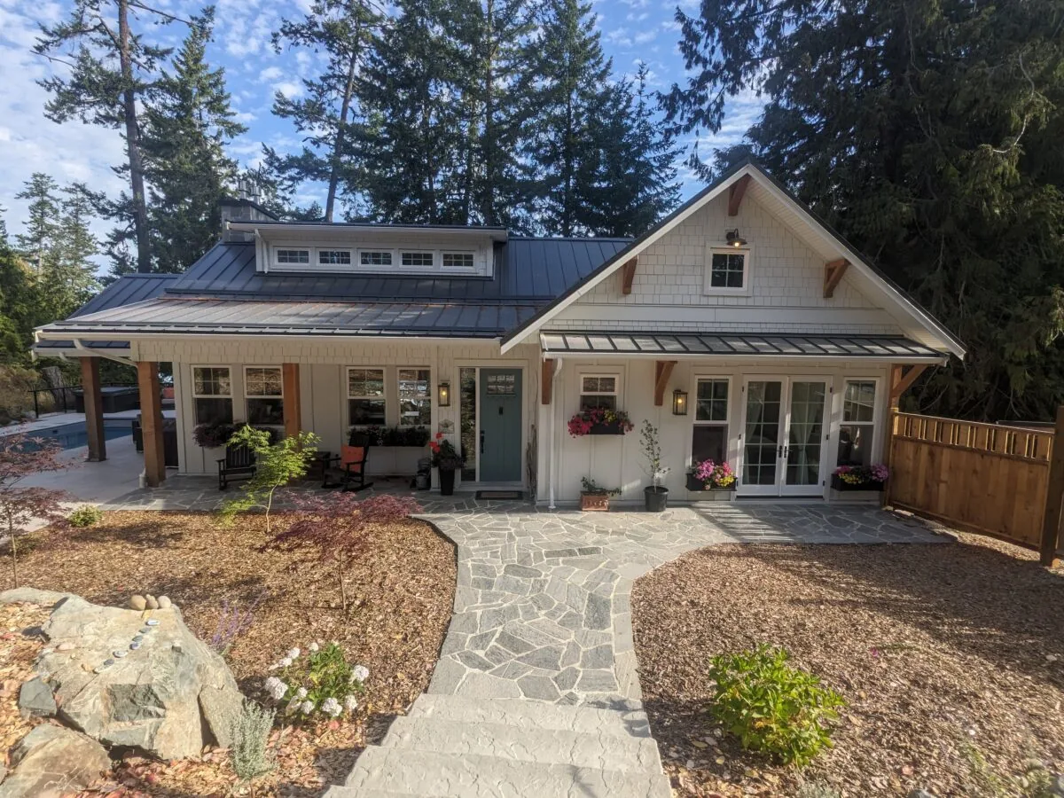 Face on view of the custom West Coast Home