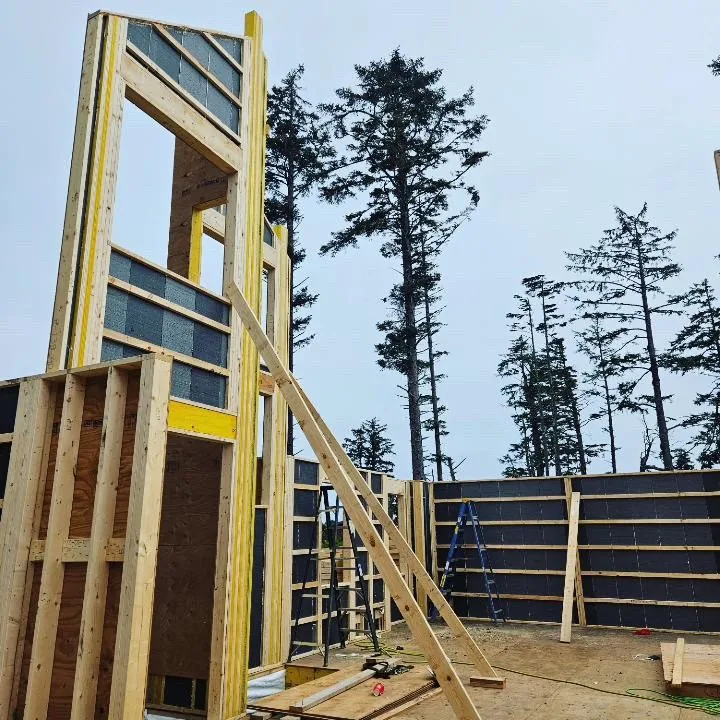 The Pacific SmartWalls on the jobsite